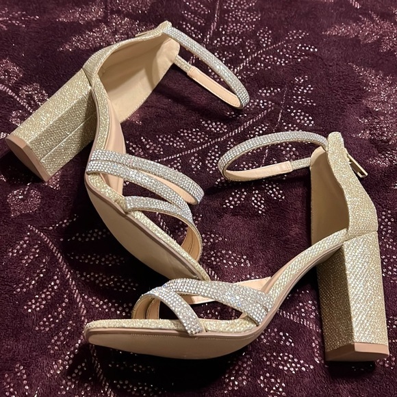 Polly Gold/Silver Rhinestone Prom Formal Party Club Chunky Block Heel Size.5 1/2 - Picture 5 of 9